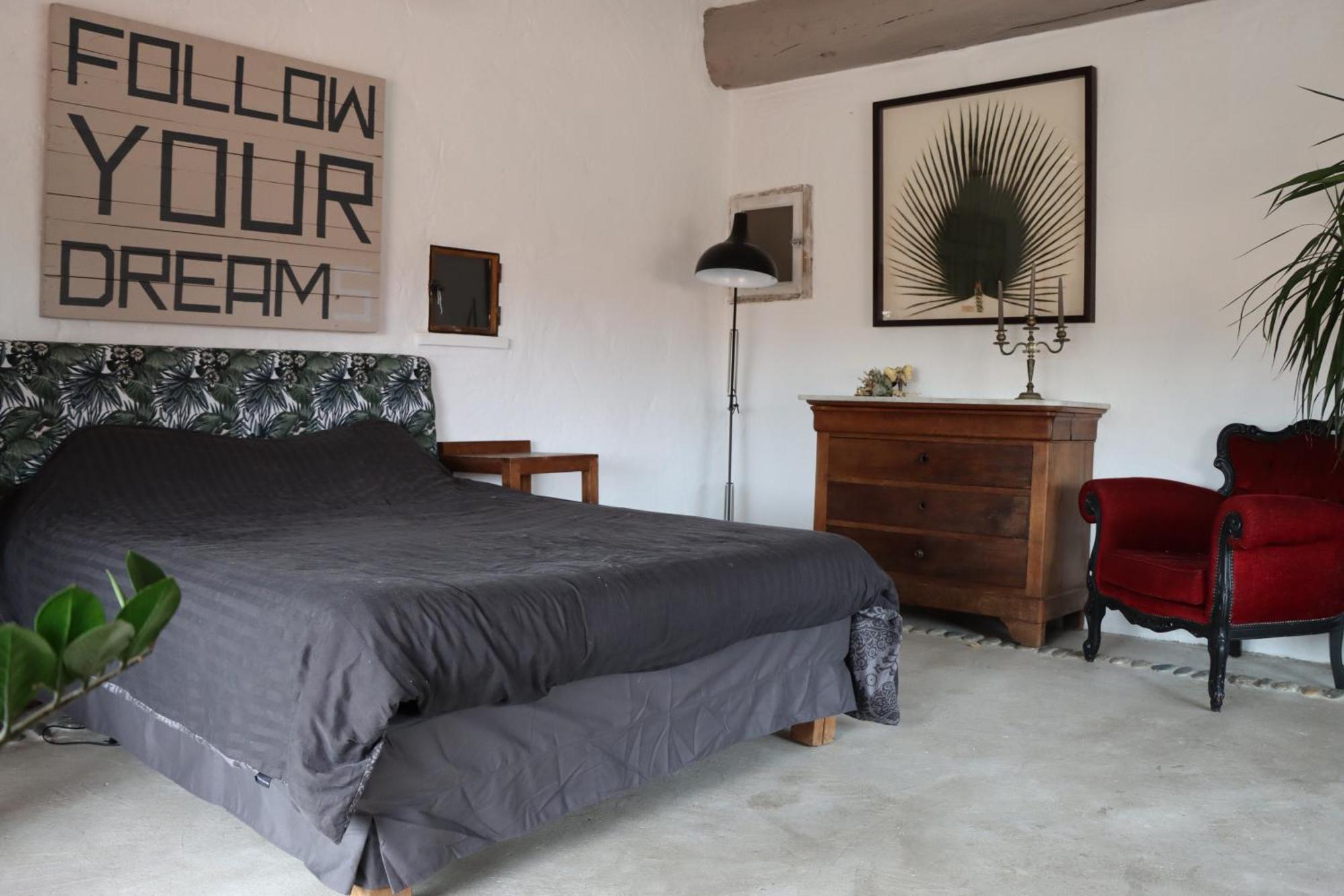 Grand Loft De Charme, Place Du Village A Thuir Exteriör bild